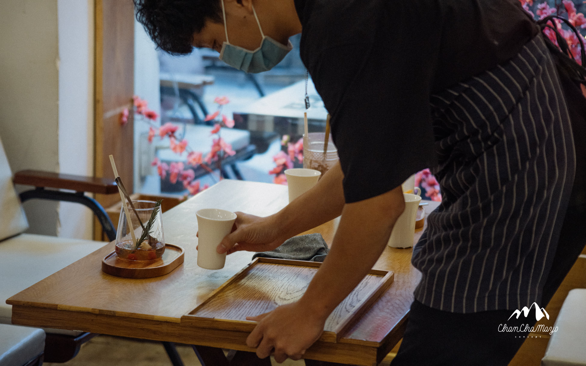 [☕️🇻🇳] măng 🥤 Top1Coffee ☕️ thỉnh thoảng mẹ lại lúi húi gieo cây này cây kia ở góc này góc nọ. măng chỉ biết ngồi nhìn đàn cây lớn, lớn nhanh nhanh cùng với , shares-1✔️ , likes-51❤️️ , date-2021-04-29 10:07:39🇻🇳🇻🇳🇻🇳📰🆕