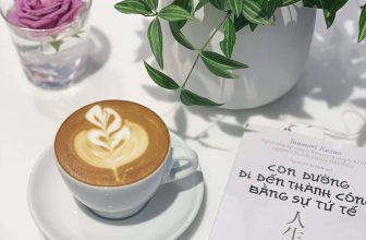 [☕️🇻🇳]  Loi’s Specialty Coffee – Purity🥤 Top1Coffee ☕️ “Đã bắt đầu thì phải có kết thúc”Cậu Baristar của Loi’s gần đây bắt đầu đọc sách. Cứ rảnh là cậu lôi sách ra đọc. Thấy cậu lúi , shares-0✔️ , likes-32❤️️ , date-2021-05-19 01:19:33🇻🇳🇻🇳🇻🇳📰🆕