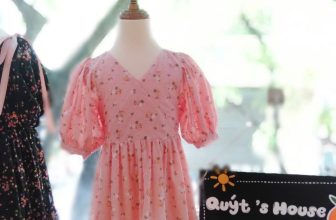 [🆕🇻🇳] Quýt’s House – Váy thiết kế cho bé 😎❤️️⭐️ Em váy thô hồng phẩy hạt lên dáng xinh hết ý,tay bồng điệu đà.Các mẫu váy nhà Quýt tuy đơn giản nhưng lên dáng rất xinh,không cầu kì về kiểu dáng mà chú tr , shares-1✔️ , likes-13❤️️ , date-2021-07-17 03:40:38🇻🇳🇻🇳🇻🇳📰🆕