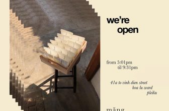 [☕️🇻🇳] măng 🥤 Top1Coffee ☕️ mấy nay mưa nhiều
khách đến cũng đông
mà ngồi ướt sũng
nóng ruột
măng, bèn đóng cửa
gác vài cái cây
giăng vài tấm bạt
cho mấy bạ , shares-0✔️ , likes-35❤️️ , date-2021-06-16 04:28:58🇻🇳🇻🇳🇻🇳📰🆕