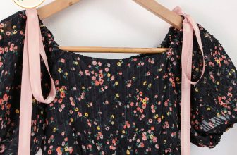 [🆕🇻🇳] Quýt’s House – Váy thiết kế cho bé 😎❤️️⭐️ Váy voan tơ điệu đà cá tính,mẫu này mặc lên nổi bật cực kì luôn.
Chất voan mềm & nhẹ tênh,lớp lót bên trong cũng được nhà Quýt may rất kĩ càng cẩn thậ , shares-2✔️ , likes-14❤️️ , date-2021-07-12 04:53:21🇻🇳🇻🇳🇻🇳📰🆕