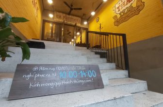 [☕️🇻🇳] Cafe Thái – 27 Triệu Việt Vương – Đây là một quán cà phê nổi bật với không gian của những năm 50 – 60 của thế kỷ 20 🥤 Top1Coffee ☕️ Hôm nay là 49 ngày kể từ khi người giữ lửa cà phê Thái thế hệ thứ 3 rời cõi tạm. Gia đình bận rộn chút nghi thức để tưởng nhớ ng , shares-0✔️ , likes-132❤️️ , date-2021-10-10 01:09:01🇻🇳🇻🇳🇻🇳📰🆕