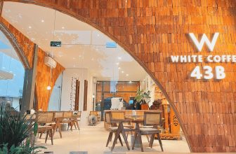 [☕️🇻🇳] White Coffee Vinh – Cafe phong cách Hàn Quốc 🥤 Top1Coffee ☕️ Chờ mãi thì cũng đến ngày được đi cà phê thỏa thích, ngắm thành phố nhộn nhịp trở lại. Tiết trời mát mẻ thế này, không rủ ngay h , shares-6✔️ , likes-91❤️️ , date-2021-10-08 03:50:59🇻🇳🇻🇳🇻🇳📰🆕