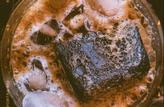 [☕️🇻🇳] 22 phẩy 5 coffee 🥤 Top1Coffee ☕️ Nắng mưa là chuyện của trời
Cà phơ là chuyện của ta với nàng
——————
Mưa vậy chứ ngồi ở Phẩy ấm ru à
#22phay5coffee
#ngoinha , shares-0✔️ , likes-40❤️️ , date-2021-10-28 08:45:08🇻🇳🇻🇳🇻🇳📰🆕