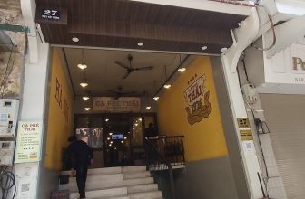 [☕️🇻🇳] Cafe Thái – 27 Triệu Việt Vương – Đây là một quán cà phê nổi bật với không gian của những năm 50 – 60 của thế kỷ 20 🥤 Top1Coffee ☕️ “Tiếp nối đồng chí Đống Đa
Hộ khẩu Hai Bà tạm xa sân khấu” Từ 12h hôm nay (19/12) #Thái chỉ bán mang về ạ.
Hà Nội cố lên, cả n , shares-0✔️ , likes-79❤️️ , date-2021-12-19 05:08:12🇻🇳🇻🇳🇻🇳📰🆕