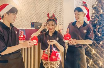 [☕️🇻🇳] Koi Coffee – Koi Cafe – điểm đến của mọi nhà 🥤 Top1Coffee ☕️ Cuối năm nhiều việc stress quá, ông già Noel ơi có thể xuất hiện sớm một chút và cho con ước có một nơi đủ yên tĩnh nhưng vẫn ấm , shares-2✔️ , likes-24❤️️ , date-2021-12-25 05:46:10🇻🇳🇻🇳🇻🇳📰🆕