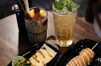 [☕️🇻🇳] Root Coffee Roastery 🥤 Top1Coffee ☕️ Đến ROOT cho những hẹn hò ngày cuối năm, bạn đừng quên ROOT vẫn đang tặng bạn Crepe chuối socola và Hotdog siêu ngon cho hoá đơn , shares-0✔️ , likes-11❤️️ , date-2021-12-29 09:17:30🇻🇳🇻🇳🇻🇳📰🆕