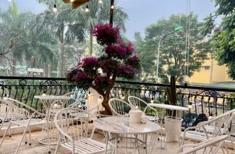 [☕️🇻🇳] Tungbook Coffee Hà Nội 🥤 Top1Coffee ☕️ 22/01/2022
Kính mời Quý khách quay trở lại với diện mạo mới của TungBook Coffee !
TungBook nay đã có view tầng 2 nhìn quang  , shares-5✔️ , likes-27❤️️ , date-2022-01-21 09:30:34🇻🇳🇻🇳🇻🇳📰🆕