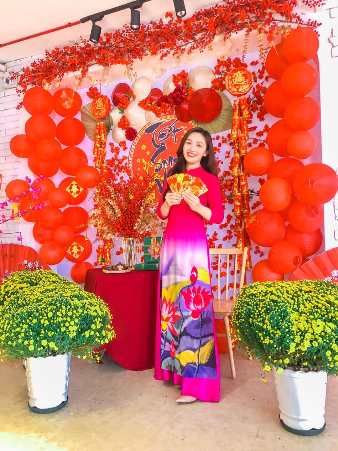 [☕️🇻🇳] Root Coffee Roastery 🥤 Top1Coffee ☕️ Cám ơn tất cả các bạn vì đã đồng hành cùng Root trong một năm qua, kính chúc bạn và gia đình một năm mới an khang thịnh vượng.
C , shares-9✔️ , likes-91❤️️ , date-2022-01-30 11:06:31🇻🇳🇻🇳🇻🇳📰🆕