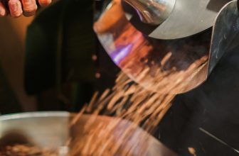 [☕️🇻🇳] Root Coffee Roastery 🥤 Top1Coffee ☕️ Mẻ rang cà phê ngày cuối năm
Root vẫn pha cà phê ngon phục vụ xuyên tết mời bạn ghé chơi
Sản phẩm cà phê chai vẫn luôn sẵn sà , shares-0✔️ , likes-7❤️️ , date-2022-01-31 09:41:32🇻🇳🇻🇳🇻🇳📰🆕