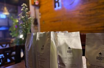 [☕️🇻🇳] Root Coffee Roastery 🥤 Top1Coffee ☕️ Root có những người khách quen từ thời mở quán, thích vị cà phê của quán rồi sau mở quán luôn, ngoài rang cà phê phục vụ tại quá , shares-0✔️ , likes-13❤️️ , date-2022-02-26 12:49:50🇻🇳🇻🇳🇻🇳📰🆕