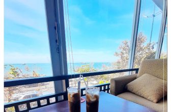 [☕️🇻🇳] Seaside Cafe 🥤 Top1Coffee ☕️ NGẤT NGÂY PHÒNG LẠNH VIEW CỰC ĐỈNH
#Cà_phê đậm đà
#View_biển mặn mà
Tự hào là một trong những quán cafe view đẹp nhất nhì VŨN , shares-0✔️ , likes-4❤️️ , date-2022-03-06 00:21:58🇻🇳🇻🇳🇻🇳📰🆕