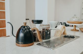 [☕️🇻🇳] The Comma coffee 🥤 Top1Coffee ☕️ NEW HAND POURING BEANS AT THE COMMAMột tách cà phê ngon được tạo hình bởi rất nhiều sự tử tế. The Comma đã chọn sự tử tế cho r , shares-0✔️ , likes-9❤️️ , date-2022-04-03 04:14:55🇻🇳🇻🇳🇻🇳📰🆕