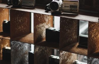 [☕️🇻🇳] Cố Thời Coffee 🥤 Top1Coffee ☕️ Đừng cố gắng quên đi ký ức, bởi vì chúng là một phần làm nên ta hôm nay.
_
CỐ THỜI CAMERA & COFFEE
• 210 Nguyễn Đình Ch , shares-1✔️ , likes-6❤️️ , date-2022-04-16 10:14:49🇻🇳🇻🇳🇻🇳📰🆕