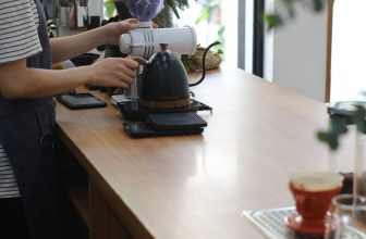 [☕️🇻🇳] The Comma coffee 🥤 Top1Coffee ☕️ Để cà phê có thể chạm đến trái tim khách hàng thì cần nhiều hơn thế. Cách chúng ta thương chọn cà phê, làm ra thành phẩm và đưa  , shares-0✔️ , likes-6❤️️ , date-2022-04-24 06:00:28🇻🇳🇻🇳🇻🇳📰🆕