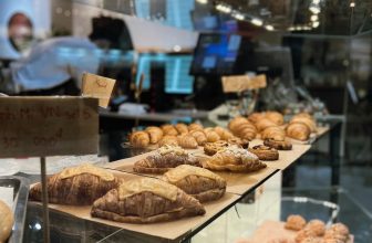 [☕️🇻🇳] GẤU Coffee – Bakery 🥤 Top1Coffee ☕️ Tận hưởng ngày cuối tuần của bạn ….
, shares-0✔️ , likes-51❤️️ , date-2022-04-24 10:47:07🇻🇳🇻🇳🇻🇳📰🆕