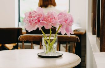 [☕️🇻🇳] The Comma coffee 🥤 Top1Coffee ☕️ Viết thật ngắn cho một kỳ nghỉ lễ.
Lẳng lặng mà nghe và ngắm nhìn thế giới xung quanh, trân quý từng khoảng khắc của hiện tại, g , shares-0✔️ , likes-8❤️️ , date-2022-04-29 13:21:03🇻🇳🇻🇳🇻🇳📰🆕