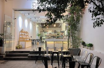 [☕️🇻🇳] GẤU Coffee – Bakery 🥤 Top1Coffee ☕️ New location :
82 Hàng Gai, Hoàn Kiếm• 𝐇𝐚̀ 𝐍𝐨̣̂𝐢
+84 91 2223445Enjoin With GAU …!
#gaucoffeeandbakery #professionalbakers , shares-2✔️ , likes-92❤️️ , date-2022-06-08 14:36:56🇻🇳🇻🇳🇻🇳📰🆕