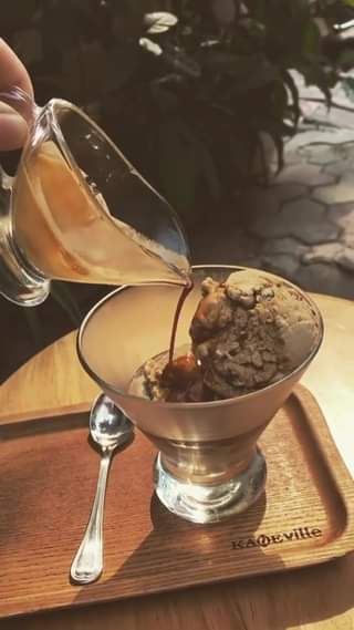 [☕️🇻🇳] Kafeville – Espresso and hand craft coffee bar 🥤 Top1Coffee ☕️ Không gì có thể giúp cân bằng cảm xúc hơn một ly Affogato giữa những ngày hè nắng mưa bất chợt  Đợt này Kafeville đang có Affoga , shares-0✔️ , likes-27❤️️ , date-2022-06-09 08:56:22🇻🇳🇻🇳🇻🇳📰🆕