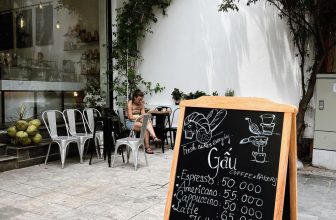 [☕️🇻🇳] GẤU Coffee – Bakery 🥤 Top1Coffee ☕️ Hello summer82 Hàng Gai, Hoàn Kiếm• 𝐇𝐚̀ 𝐍𝐨̣̂𝐢
O91 2223445#gaucoffeeandbakery #professionalbakers
#coffeeroastery #artisa , shares-0✔️ , likes-104❤️️ , date-2022-06-14 12:40:41🇻🇳🇻🇳🇻🇳📰🆕