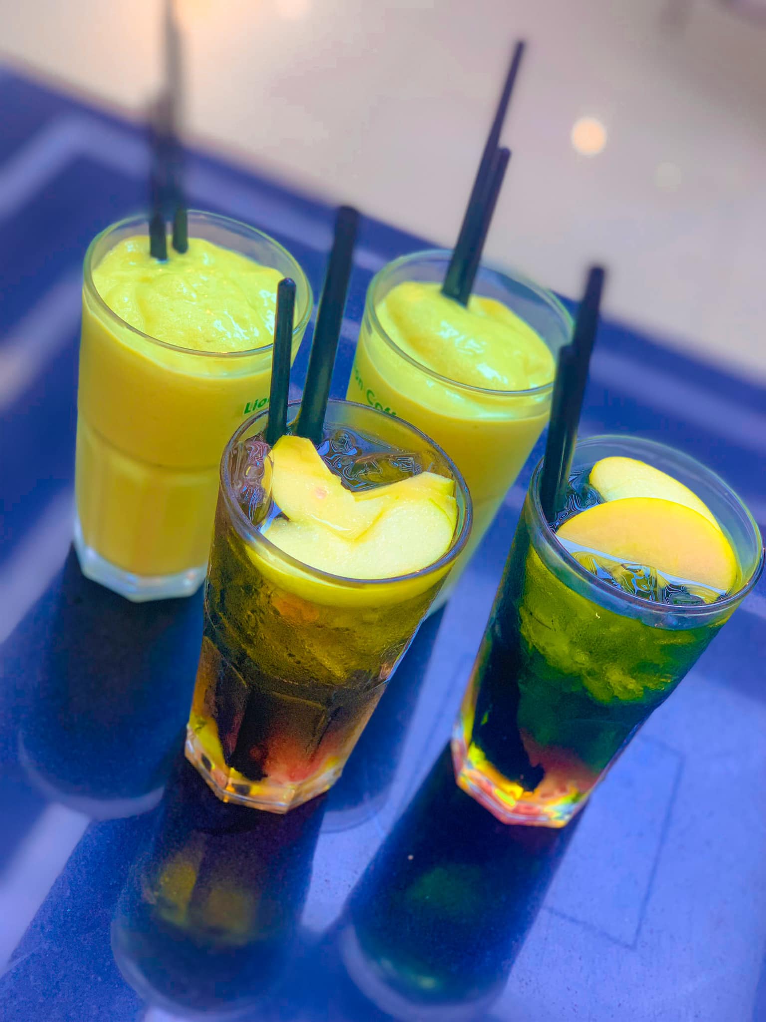 [☕️🇻🇳] Aurora Coffe Cần Thơ 🥤 Top1Coffee ☕️  Nắng mưa là việc trời, hãy yêu đời dù nắng hay mưa.

   Aurora ra mắt dòng nước uống giải nhiệt cho mùa hè phối hợp trà  và trá , shares-4✔️ , likes-3❤️️ , date-2022-06-13 07:58:38🇻🇳🇻🇳🇻🇳📰🆕