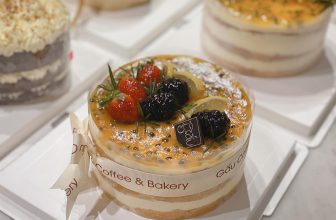 [☕️🇻🇳] GẤU Coffee – Bakery 🥤 Top1Coffee ☕️ Những mẫu bánh sinh nhật vẫn có sẵn trên kệ nhà Gấu ạ Với phong cách sử dụng hoa quả tươi nhiều nhất có thể hoà quyện cùng kem c , shares-0✔️ , likes-62❤️️ , date-2022-06-28 02:22:07🇻🇳🇻🇳🇻🇳📰🆕