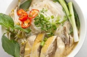 [☕️🇻🇳] Nam Phong Coffee – Tea🥤 Top1Coffee ☕️ ĂN SÁNG TẠI NAM PHONG BẾN DO – CẨM PHẢ.
1. Phở Bò: 50K
2. Phở Gà: 50K
3. Bittet Bò: 70K.
Địa chỉ:  Cạnh hồ Bến Do, phường Cẩ , shares-12✔️ , likes-36❤️️ , date-2022-09-20 08:05:18🇻🇳🇻🇳🇻🇳📰🆕