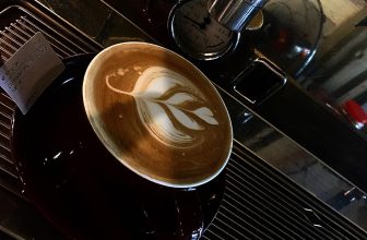 [☕️🇻🇳] Garage Coffee 🥤 Top1Coffee ☕️ Hạnh phúc là không khuôn mẫuĐôi khi, phải trải qua những khó khăn đến cùng cực, người ta mới trân quý sự bình yên hay khoảnh  , shares-0✔️ , likes-6❤️️ , date-2022-10-04 08:27:26🇻🇳🇻🇳🇻🇳📰🆕