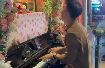 [☕️🇻🇳] PINK Cafe 37 Nguyễn Văn Huyên 🥤 Top1Coffee ☕️ Bên trên tầng lầu phiên bản Piano do khách nhà Pink thể hiện, quá tuyệt vời
, shares-0✔️ , likes-0❤️️ , date-2022-09-25 13:47:50🇻🇳🇻🇳🇻🇳📰🆕