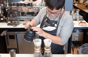 [☕️🇻🇳Mellower Coffee HCM  🥤 Top1Coffee ☕️ Một cách đơn giản nhất để có một bình cà phê pha thủ công vừa nhanh chóng vừa ngon là hãy để  barista nhà Mellower ra tay pha ch , shares-1✔️ , likes-7❤️️ , date-2022-11-01 23:00:00🇻🇳🇻🇳🇻🇳📰🆕