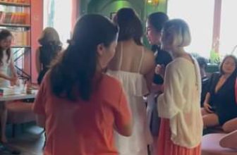 [☕️🇻🇳] PINK Cafe 37 Nguyễn Văn Huyên 🥤 Top1Coffee ☕️  Pink hôm nay vui quá, các chị em thật bùng cháy  Chúc các chị mãi trẻ đẹp vui vẻ như thế này  Pink cafe – nơi lý tưởng cho các  , shares-0✔️ , likes-15❤️️ , date-2022-10-23 07:21:43🇻🇳🇻🇳🇻🇳📰🆕