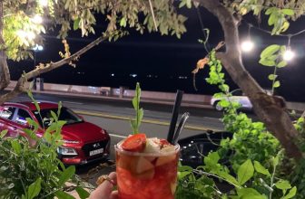 [☕️🇻🇳] Seaside Cafe 🥤 Top1Coffee ☕️ #Cafe_View_Biển “ON TOP” tại Vũng Tàu
Mê cực mê, view trọn biển chất lừ
Chill cực chill, trải chút tình với biển
Chọn ngay c , shares-5✔️ , likes-14❤️️ , date-2022-10-19 13:07:31🇻🇳🇻🇳🇻🇳📰🆕