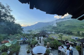 [☕️🇻🇳] La Dao Spa – Coffee House, homestay 🥤 Top1Coffee ☕️ Từng ngày trôi qua yên bình nơi thôn bản
Sự yên bình ấy giống như tìm được góc lặng trong chính tâm hồn mình
Ghé qua Lá Dao để , shares-0✔️ , likes-25❤️️ , date-2022-11-12 05:20:32🇻🇳🇻🇳🇻🇳📰🆕