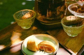 [☕️🇻🇳]  De.TẦM Cafe – Coffee – Bistro 🥤 Top1Coffee ☕️ Một chiều rong đuổi theo mấy giọt nắng mà lại trót say theo bình trà thơm cùng nhân dứa sên ngọt dịu như một thông báo rõng rạc  , shares-0✔️ , likes-9❤️️ , date-2022-11-09 07:48:10🇻🇳🇻🇳🇻🇳📰🆕