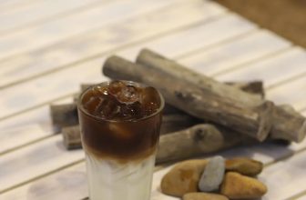 [☕️🇻🇳] Garage Coffee 🥤 Top1Coffee ☕️ Những ánh nắng rong chơi trên lá cùng làn gió mát trong, chọn một cuốn tạp chí yêu thích và nhâm nhi thức Bạc xỉu thơm ngon bên  , shares-0✔️ , likes-10❤️️ , date-2022-11-17 03:42:10🇻🇳🇻🇳🇻🇳📰🆕