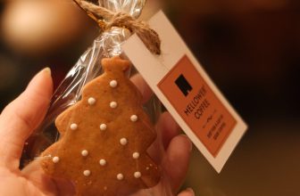 [☕️🇻🇳Mellower Coffee HCM  🥤 Top1Coffee ☕️
Bánh quy thuần chay Giáng sinh thơm ngon của Mellower được làm từ bơ thực vật, ít đường, không sữa và không chất bảo quản. Nhữn , shares-0✔️ , likes-5❤️️ , date-2022-11-28 02:35:44🇻🇳🇻🇳🇻🇳📰🆕