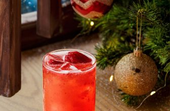 [☕️🇻🇳] OiA Coffee 🥤 Top1Coffee ☕️ Oo-BERRY – Best Seller từ Hạ sang Đông trở lại với BST Giáng Sinh
Phiên bản trà dâu tươi mát tại OiA sử dụng lục trà Ô Long từ B , shares-0✔️ , likes-2❤️️ , date-2022-12-19 13:00:08🇻🇳🇻🇳🇻🇳📰🆕