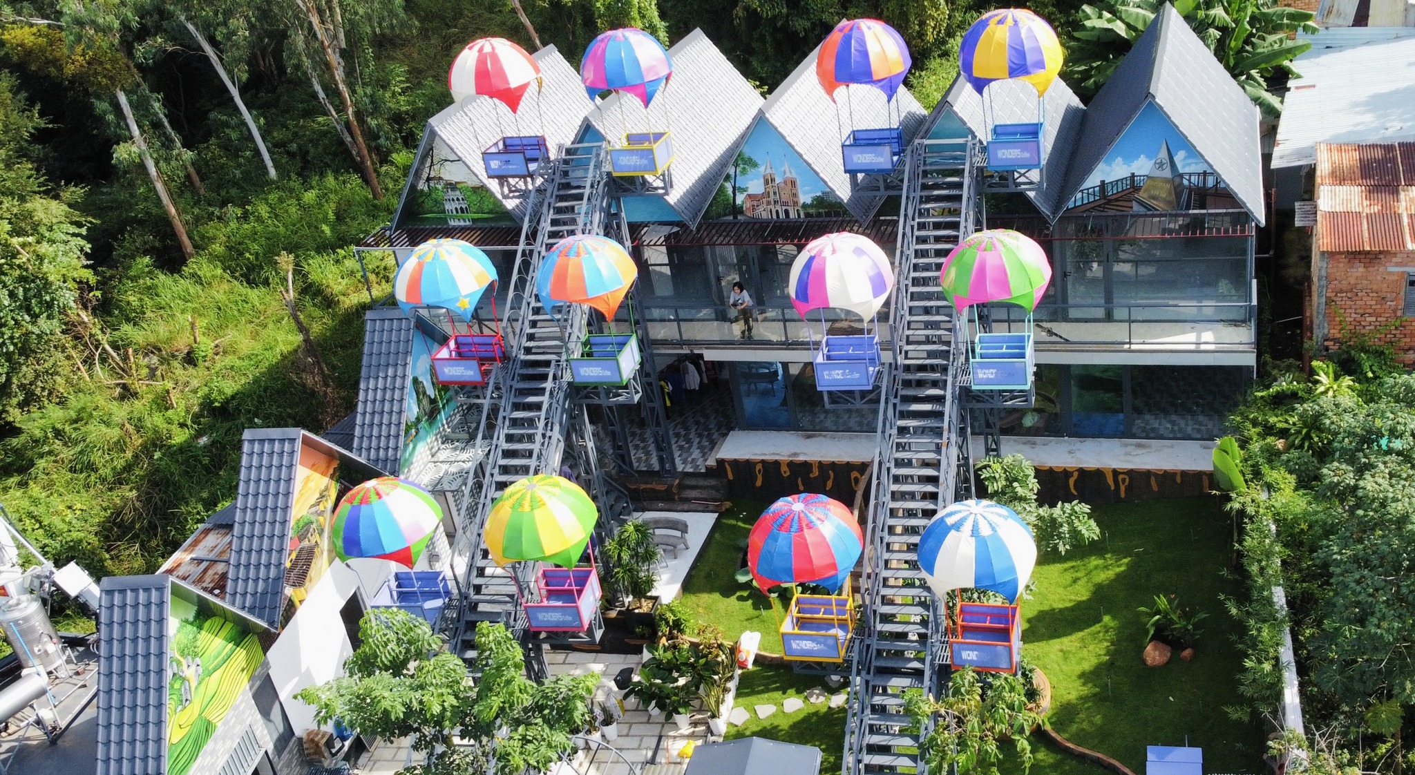 [☕️🇻🇳] Wonders Coffee and Homestay 🥤 Top1Coffee ☕️ 𝐖𝐎𝐍𝐃𝐄𝐑𝐒 𝐂𝐎𝐅𝐄𝐄 𝐀𝐍𝐃 𝐇𝐎𝐌𝐄𝐒𝐓𝐀𝐘 
———-
 Đến với Vũng Tàu, không thể bỏ lỡ 𝑾𝒐𝒏𝒅𝒆𝒓𝒔 với phong cách mới lạ, view thiên nhiên, không , shares-32✔️ , likes-72❤️️ , date-2022-12-10 11:43:25🇻🇳🇻🇳🇻🇳📰🆕