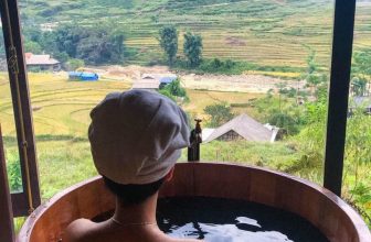 [☕️🇻🇳] La Dao Spa – Coffee House, homestay 🥤 Top1Coffee ☕️ Sapa rét 1-2 độ , có lúc âm độ . Đừng ngại rét chỉ cần ngâm người trong bồn lá thuốc Dao đỏ quý khách sẽ có cảm giác ấm ấm rồi n , shares-0✔️ , likes-25❤️️ , date-2022-12-18 03:07:58🇻🇳🇻🇳🇻🇳📰🆕