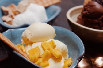 [☕️🇻🇳]  De.TẦM Cafe – Coffee – Bistro 🥤 Top1Coffee ☕️ Bạn đã thưởng thức “mùa kem không tan chảy” tại de.Tầm chưa?
Thật kỳ lạ nếu như những ngày gió càng lớn, nhiệt độ càng thấp và t , shares-0✔️ , likes-7❤️️ , date-2022-12-29 09:00:30🇻🇳🇻🇳🇻🇳📰🆕