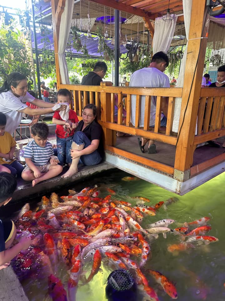 [☕️🇻🇳] Koilands Coffee 🥤 Top1Coffee ☕️ Chúc mừng năm mới 2023– Vừa đủ HẠNH PHÚC để giữ tâm hồn bạn được ngọt ngào.– Vừa đủ THỬ THÁCH để giữ bạn luôn kiên nhẫn.–  , shares-4✔️ , likes-13❤️️ , date-2023-01-01 00:41:27🇻🇳🇻🇳🇻🇳📰🆕