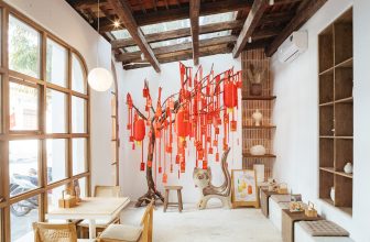 [☕️🇻🇳] OiA Coffee 🥤 Top1Coffee ☕️ Đ𝗘̂́𝗡 𝗢𝗶𝗔 𝗧𝗥𝗢̀ 𝗖𝗛𝗨𝗬𝗘̣̂𝗡 𝗥𝗢̣̂𝗡 𝗥𝗔̀𝗡𝗚, Đ𝗢́𝗡 𝗫𝗨𝗔̂𝗡 𝗠𝗢̛́𝗜 𝗕𝗜̀𝗡𝗛 𝗔𝗡
Chẳng cần phải đi xa, lên tới OiA là thấy Tết!Cổ điển mà hiện , shares-44✔️ , likes-999❤️️ , date-2023-01-21 04:00:34🇻🇳🇻🇳🇻🇳📰🆕