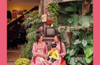 [☕️🇻🇳] NAM house 🥤 Top1Coffee ☕️ không khí Tết vẫn nguyên vẹn
đường hoa xuân Bạch Đằng vẫn còn
thời tiết khô tạnh, nắng lên đẹp quá
áo dài Tết vẫn xuất hiện k , shares-0✔️ , likes-17❤️️ , date-2023-01-31 05:30:49🇻🇳🇻🇳🇻🇳📰🆕