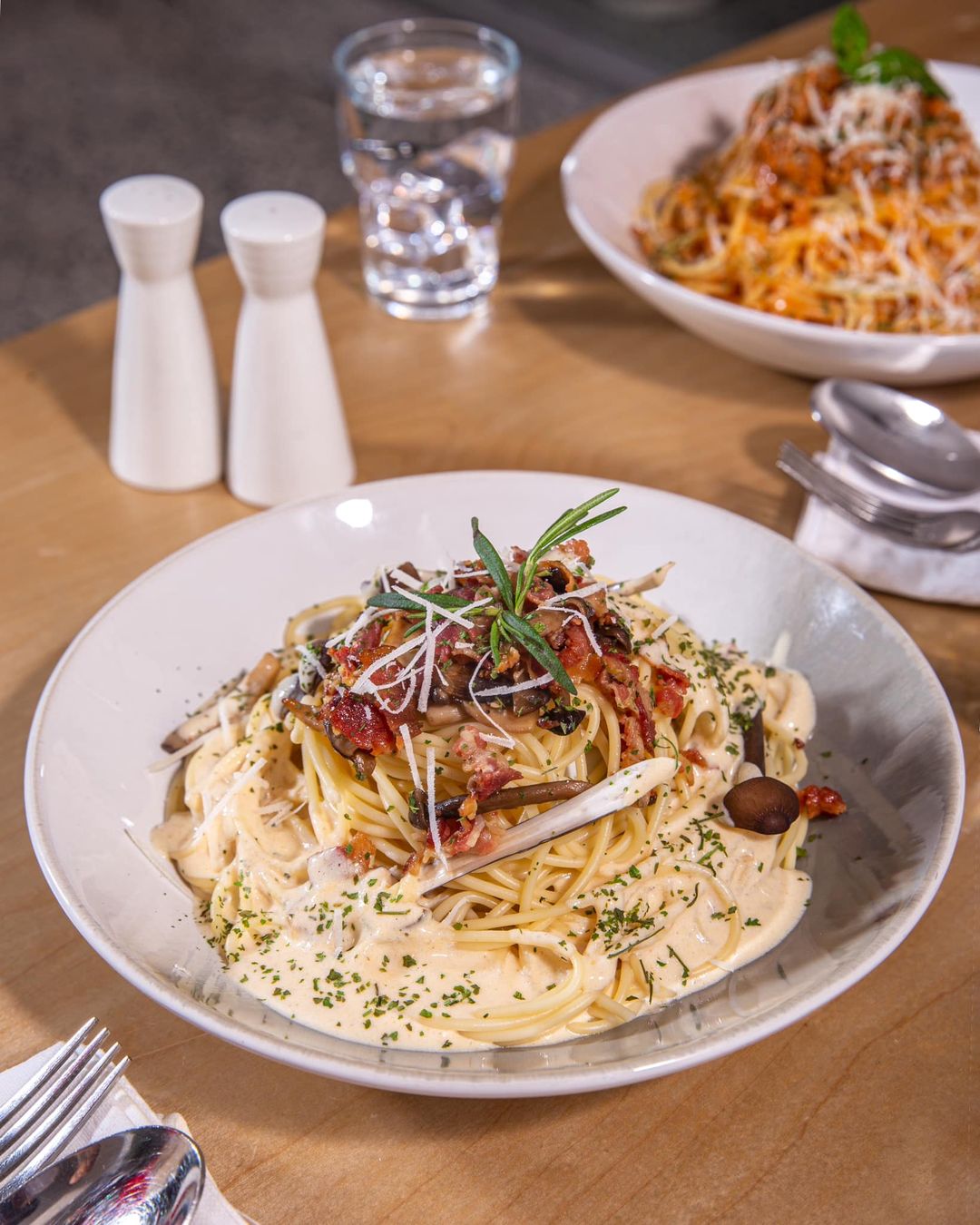 [☕️🇻🇳] GẤU Coffee – Bakery 🥤 Top1Coffee ☕️ 𝐇𝐚𝐩𝐩𝐲 𝐰𝐨𝐦𝐞𝐧’𝐬 𝐝𝐚𝐲   Còn gì tuyệt vời hơn khi bên cạnh bạn có những người phụ nữ để yêu thương & chăm sóc. Tặng các Bà, các M , shares-1✔️ , likes-68❤️️ , date-2023-03-07 09:19:37🇻🇳🇻🇳🇻🇳📰🆕