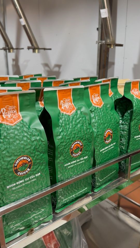 [☕️🇻🇳] Cà phê Đồng Xanh – Greenfields Coffee 🥤 Top1Coffee ☕️ Bạn có thắc mắc GFC kiểm soát công đoạn đóng cà phê theo gu của khách hàng?

Mỗi quán cà phê sẽ có 1 gu cà phê khác nhau, sau đó , shares-7✔️ , likes-99❤️️ , date-2023-03-16 03:59:32🇻🇳🇻🇳🇻🇳📰🆕
