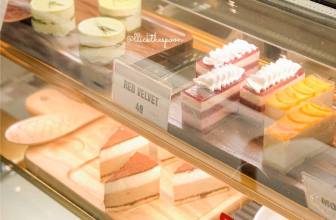 [☕️🇻🇳] D.O.M- Coffee Capsule 🥤 Top1Coffee ☕️ Ngoài “đặc sản” kén xinh, nước thơm, view xịn thì nhà D.O.M còn thỏa mãn vị giác với những món bánh đặc sắc. Ngọt nhưng không ng , shares-0✔️ , likes-3❤️️ , date-2023-03-19 12:57:48🇻🇳🇻🇳🇻🇳📰🆕