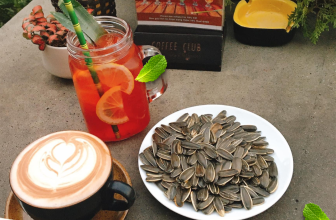 [☕️🇻🇳] Coffee Club 🥤 Top1Coffee ☕️ Lý tưởng nhất vẫn là một ngày bình yên, “trốn” cả thế giới bận rộn, một mình thả hồn trên ban công của Coffee Club bầu bạn cùng  , shares-1✔️ , likes-9❤️️ , date-2023-03-28 10:13:41🇻🇳🇻🇳🇻🇳📰🆕