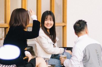 [☕️🇻🇳] OiA Coffee 🥤 Top1Coffee ☕️ Thứ Bảy máu chảy về  Vẫn những góc quen thuộc, OiA mời bạn ly cà phê đón mùa hè!Dù là đi một mình, vẫn bận chạy deadline, hay , shares-0✔️ , likes-8❤️️ , date-2023-04-01 07:00:12🇻🇳🇻🇳🇻🇳📰🆕