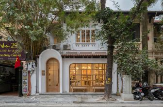 [☕️🇻🇳] OiA Coffee 🥤 Top1Coffee ☕️ OiA Coffee được cải tạo dựa trên một nền nhà biệt thự Pháp cũ, được hình thành nên từ những chất liệu truyền thống, bằng một các , shares-0✔️ , likes-8❤️️ , date-2023-04-15 07:00:03🇻🇳🇻🇳🇻🇳📰🆕