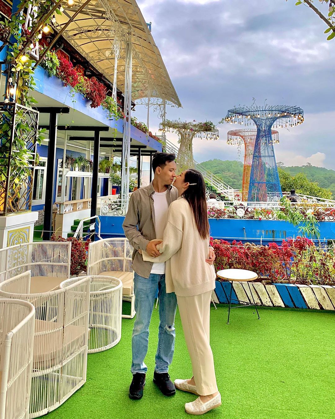 [☕️🇻🇳] AHA Cafe 🥤 Top1Coffee ☕️ Roastery coffee
www.ahacoffee.com
Cà phê Roastery
www.ahacoffee.comĐược dịch từ Tiếng Anh
, shares-1✔️ , likes-39❤️️ , date-2023-04-08 03:58:03🇻🇳🇻🇳🇻🇳📰🆕